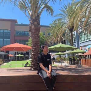 Meet your Posher, Kevin